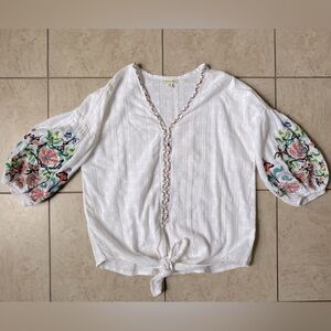 Max Studio Embroidered Peasant Blouse